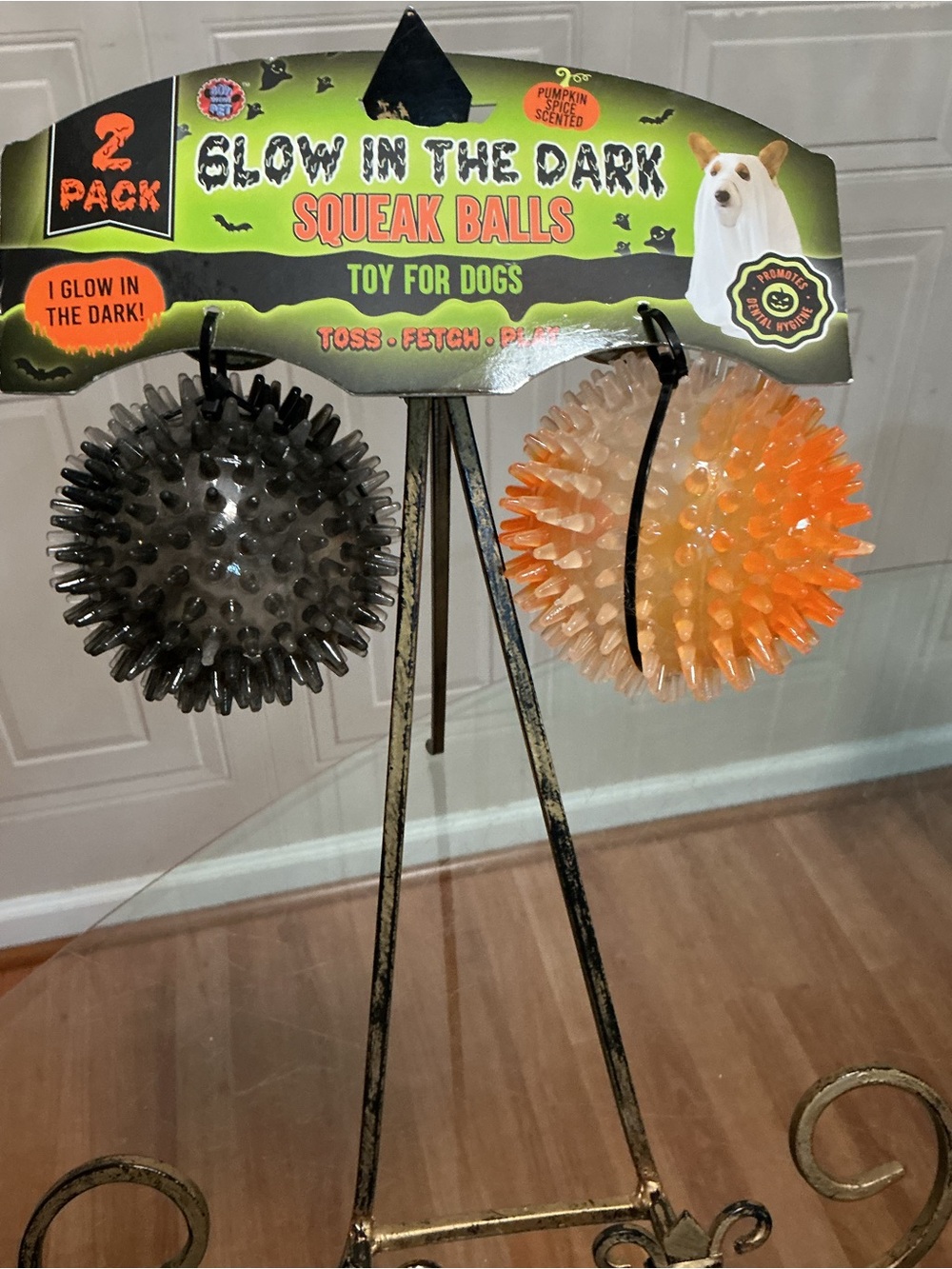 Bow Wow Set Of 2 Spike Ball With Loud Squeaker Halloween Glow Ball